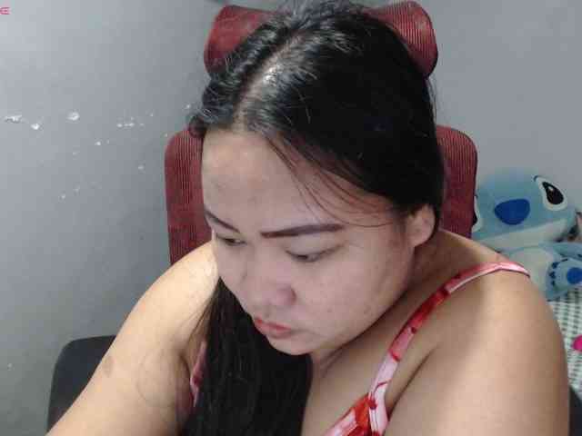 BubbleButtPinay webcam