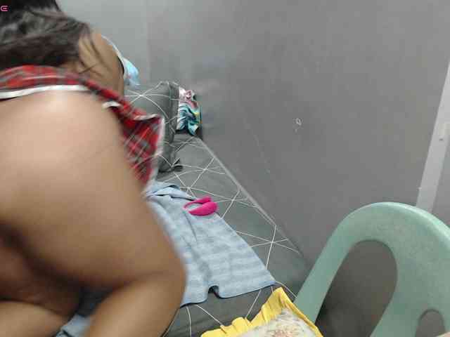 BubbleButtPinay webcam