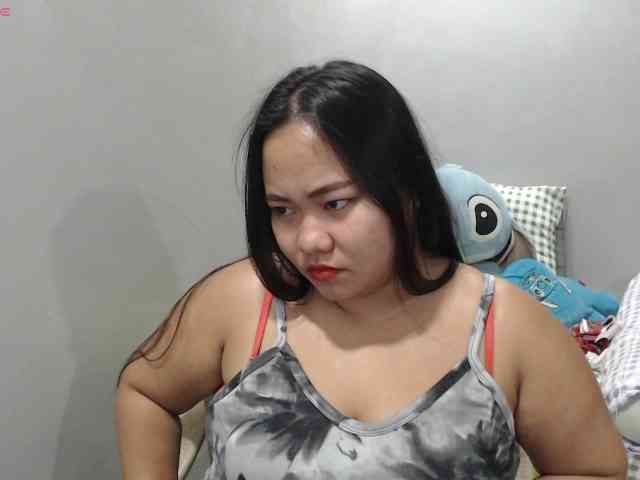 BubbleButtPinay webcam