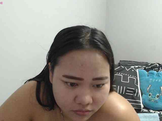 BubbleButtPinay webcam