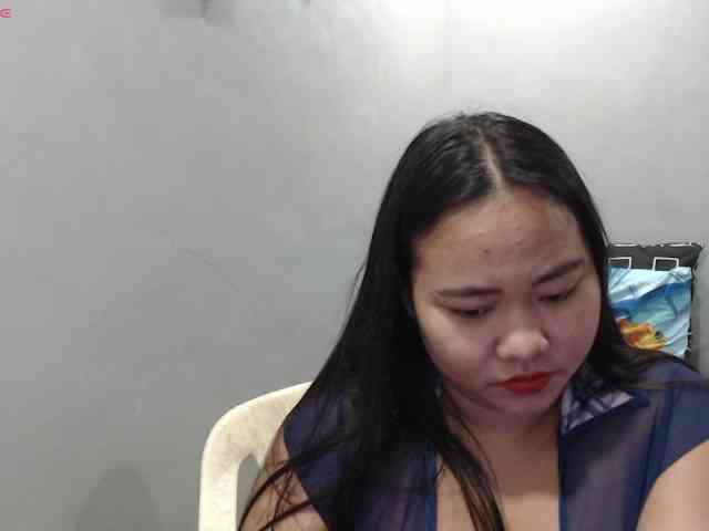 BubbleButtPinay webcam