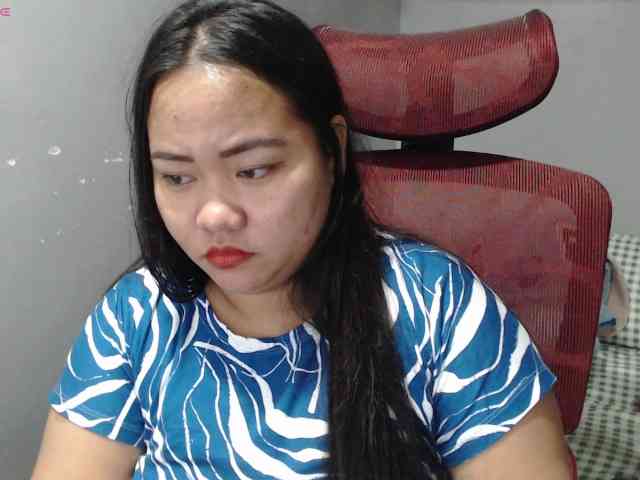 BubbleButtPinay webcam