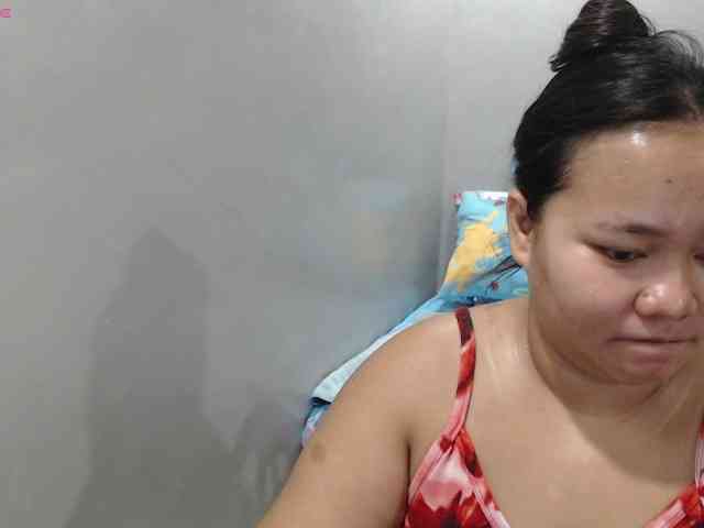 BubbleButtPinay webcam