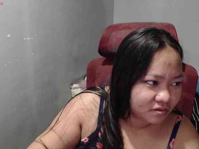 BubbleButtPinay webcam