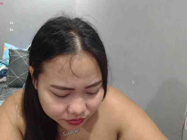 BubbleButtPinay webcam