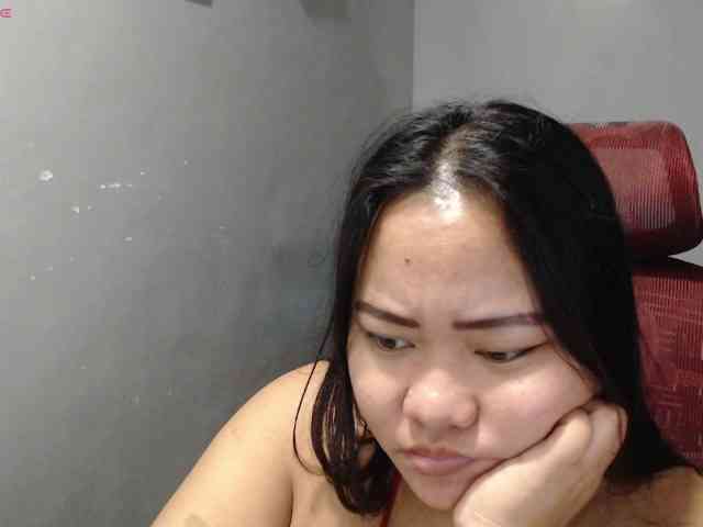 BubbleButtPinay webcam