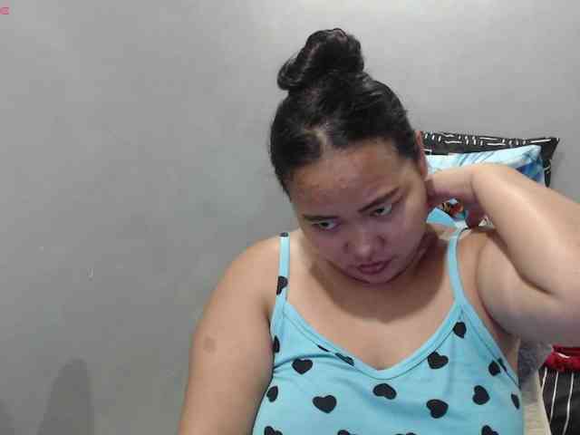 BubbleButtPinay webcam