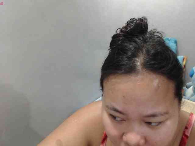BubbleButtPinay webcam