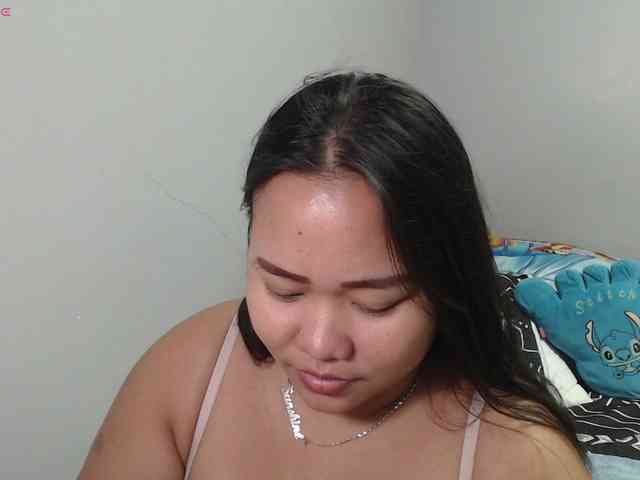 BubbleButtPinay webcam