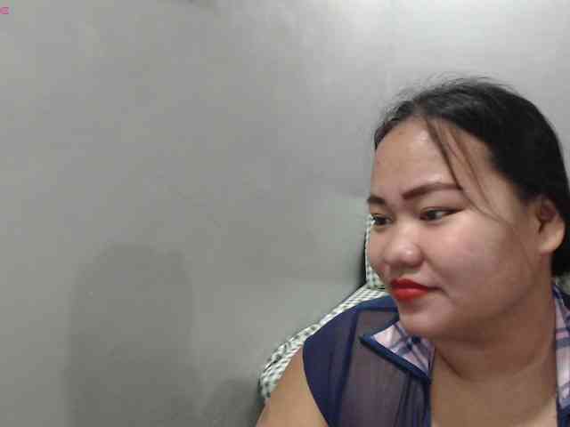 BubbleButtPinay webcam