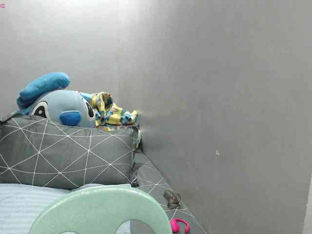 BubbleButtPinay webcam