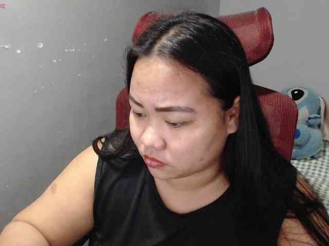 BubbleButtPinay webcam