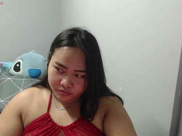 BubbleButtPinay webcam