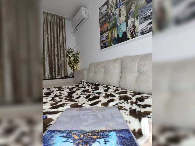 Schumaxer777's BongaCams show and profile