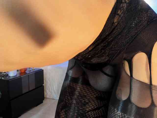 axellcollins Live Webcam on BongaCams axellcollins Live Webcam on BongaCams