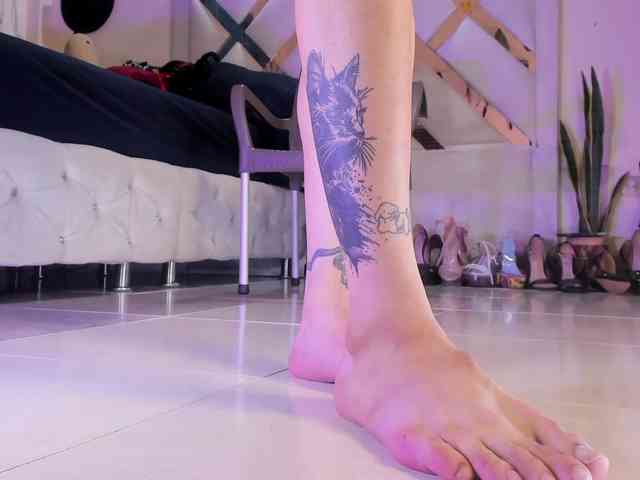 axellcollins Live Webcam on BongaCams