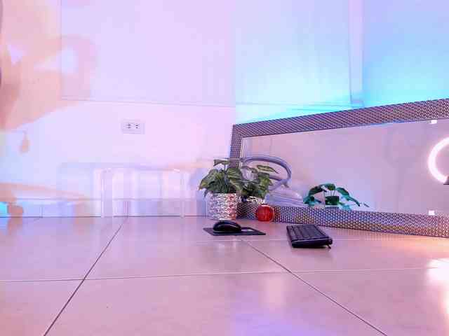 axellcollins Live Webcam on BongaCams