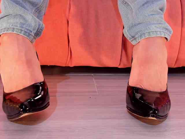 axellcollins Live Webcam on BongaCams