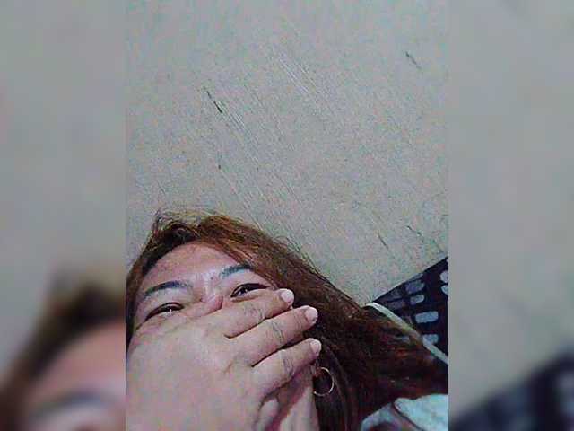 LovelyYna's BongaCams show and profile