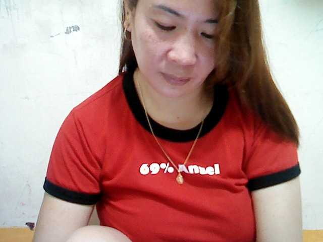 LovelyYna's BongaCams show and profile