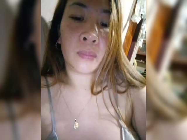  LovelyYna chat room