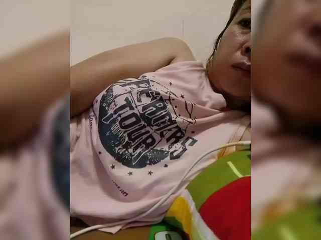 SweetAsian webcam