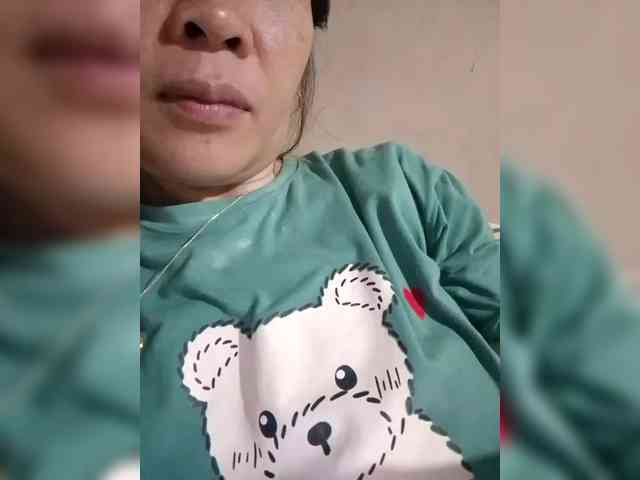 SweetAsian webcam