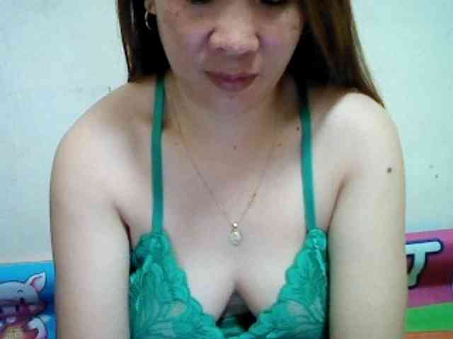 SweetAsian webcam