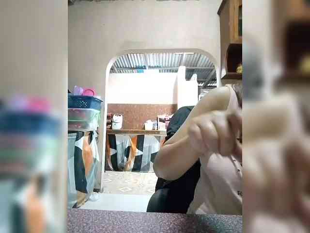 SweetAsian webcam