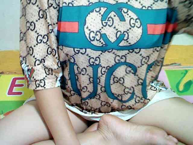 SweetAsian webcam