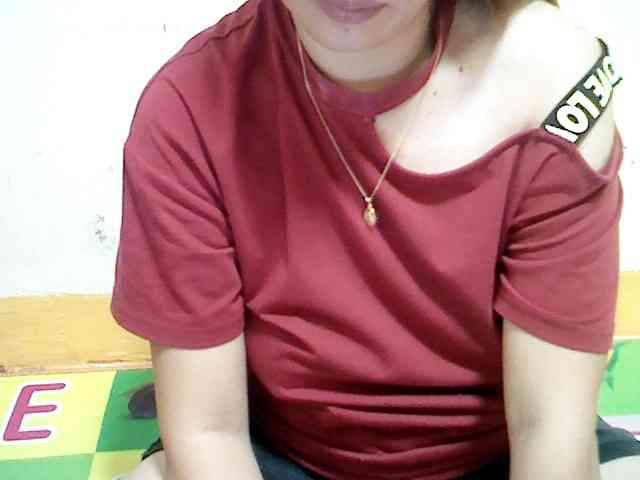 SweetAsian webcam