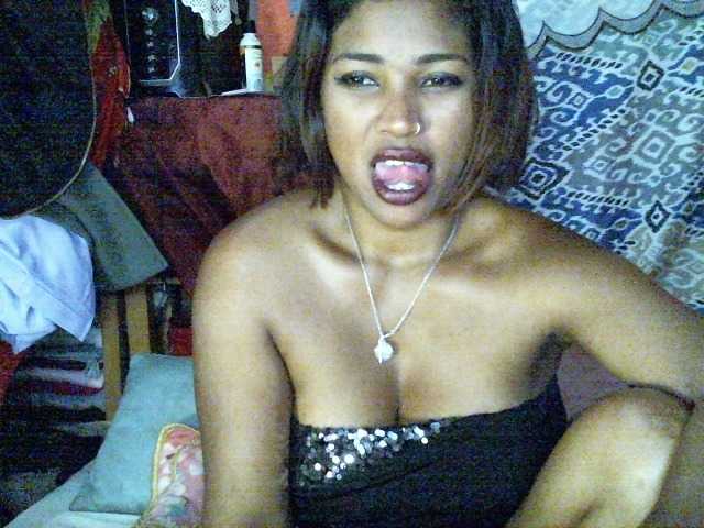 butterfly007's BongaCams show and profile