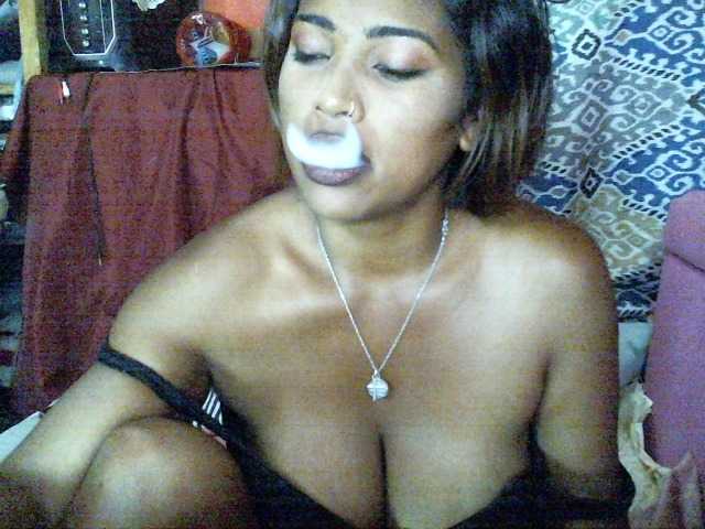 butterfly007's BongaCams show and profile