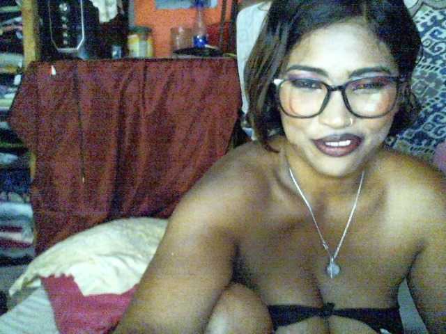 butterfly007's BongaCams show and profile