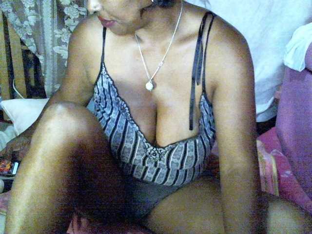 butterfly007's BongaCams show and profile