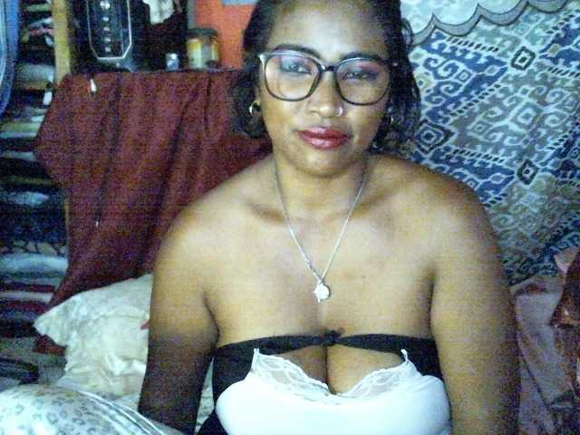 butterfly007's BongaCams show and profile