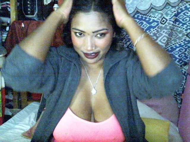 butterfly007's BongaCams show and profile