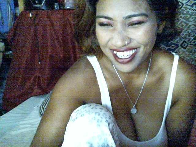 butterfly007's BongaCams show and profile