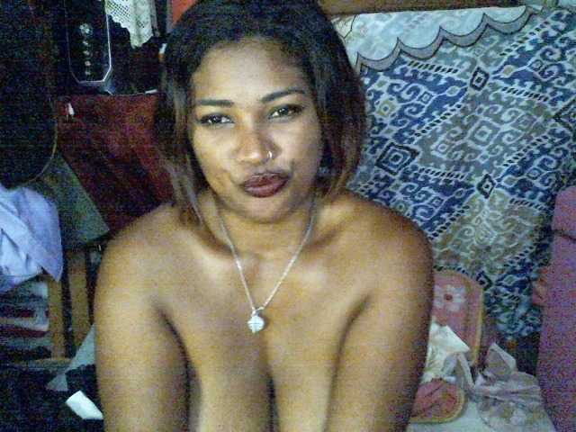 butterfly007's BongaCams show and profile