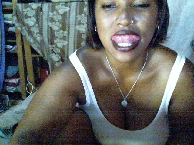 butterfly007's BongaCams show and profile