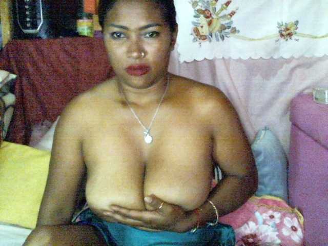 butterfly007's BongaCams show and profile