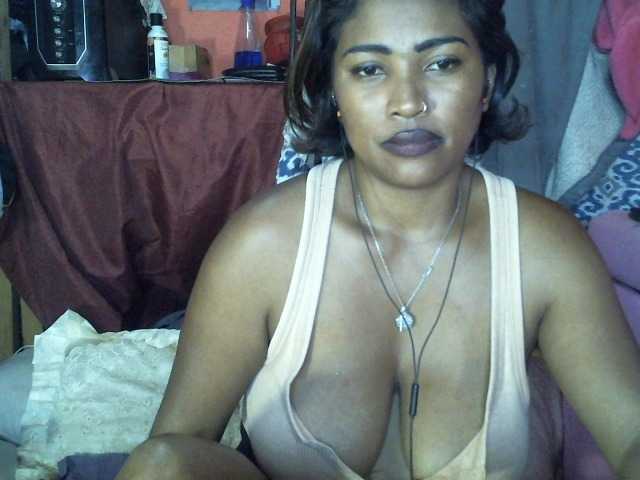 butterfly007's BongaCams show and profile