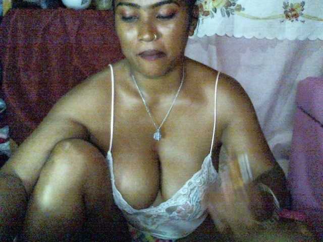 butterfly007's BongaCams show and profile