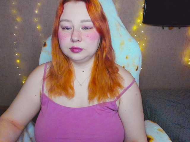 MilkaFoxy's BongaCams show and profile