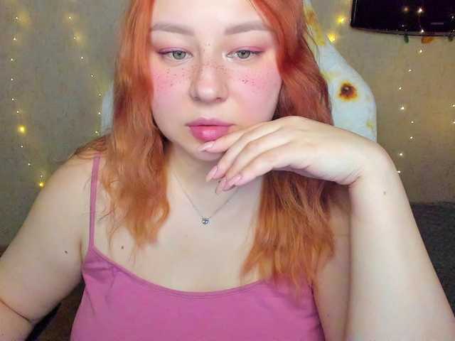 MilkaFoxy's BongaCams show and profile