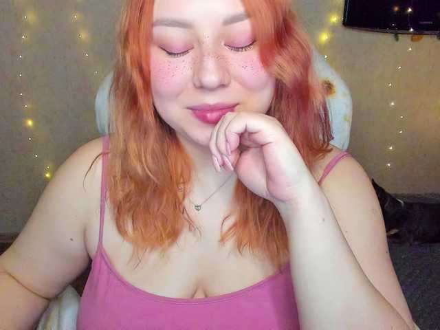 MilkaFoxy's BongaCams show and profile