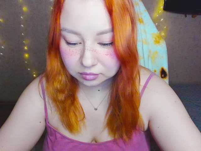 MilkaFoxy's BongaCams show and profile