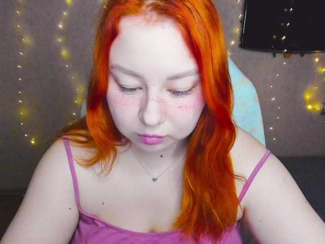 MilkaFoxy's BongaCams show and profile