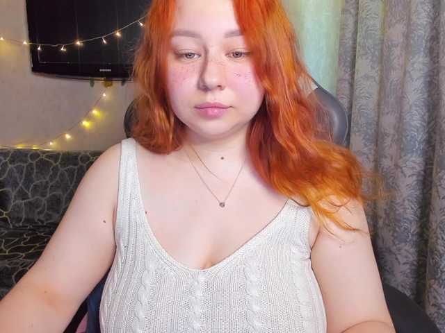  MilkaFoxy chat room