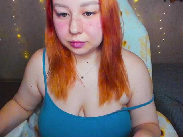 MilkaFoxy Live Cam on BongaCams